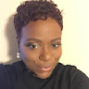 Meet your Posher, Yvette